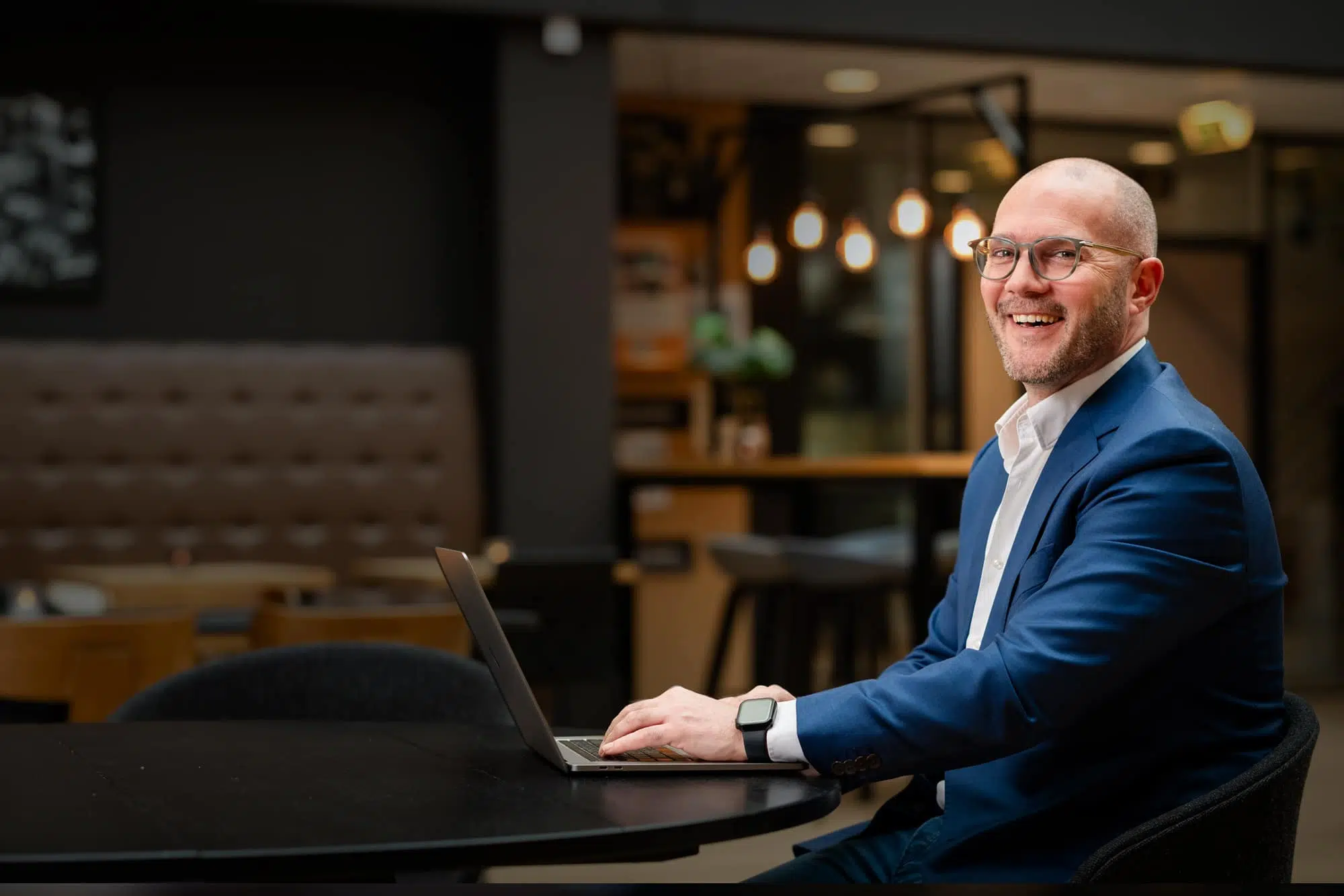 home-header4-1030x687-1